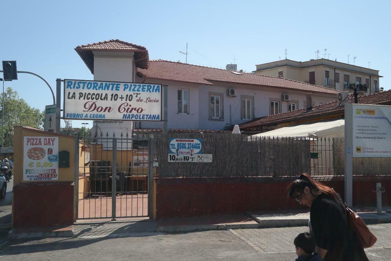 Hotel Houston Livorno - Struttura Esclusivamente Turistica - Not For Business Or Workers エクステリア 写真