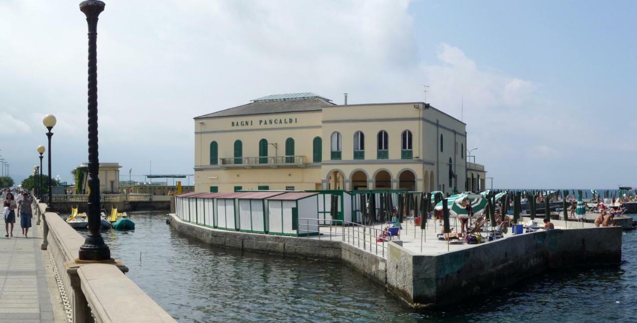 Hotel Houston Livorno - Struttura Esclusivamente Turistica - Not For Business Or Workers エクステリア 写真