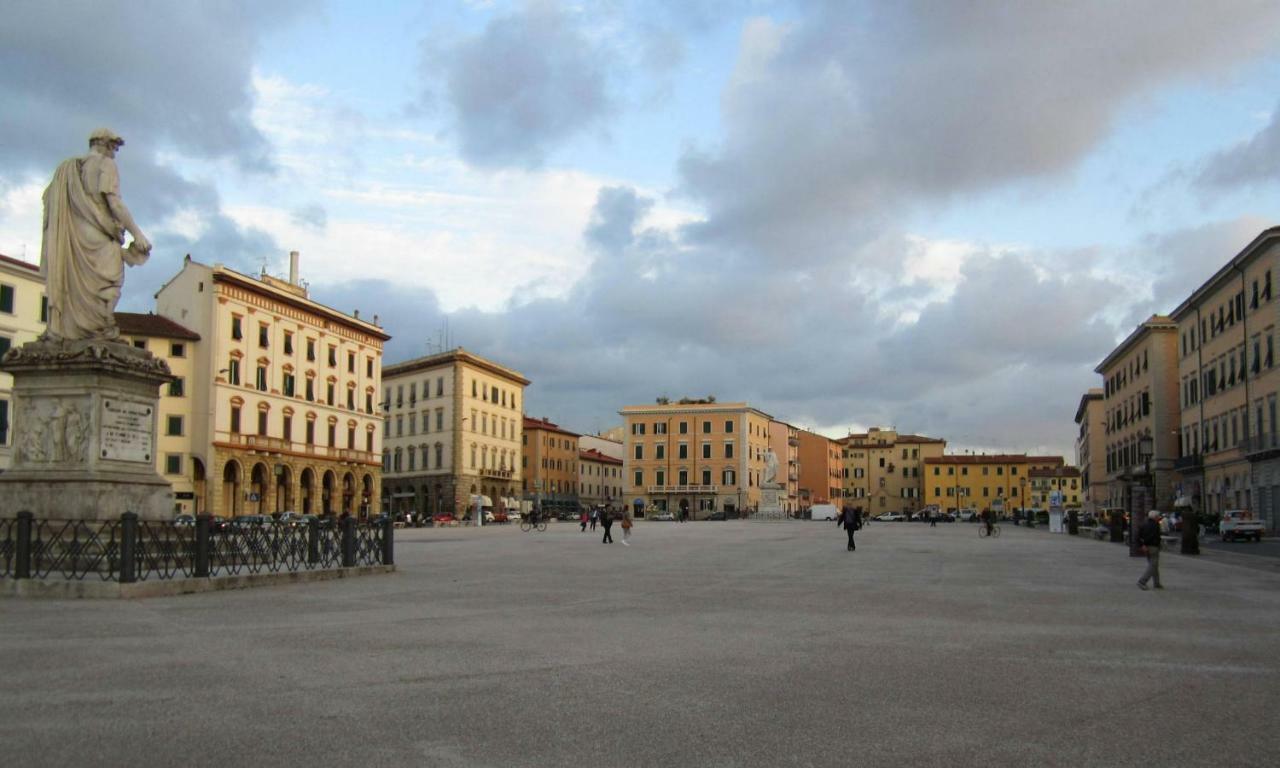 Hotel Houston Livorno - Struttura Esclusivamente Turistica - Not For Business Or Workers エクステリア 写真